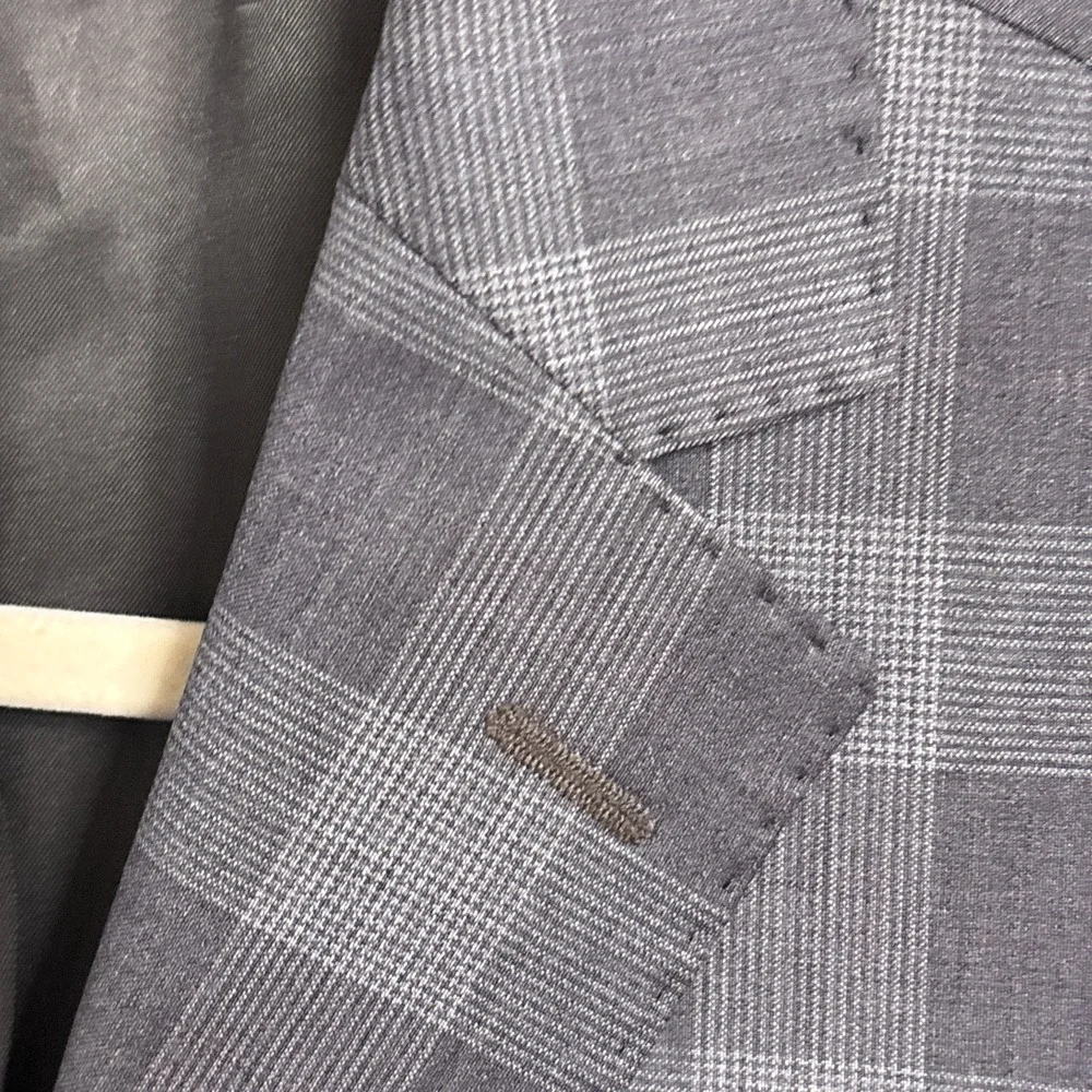 Carducci Sport Coat 38S Slim Fit Gray Plaid Wool Reda Italian 150s Blazer Jacket